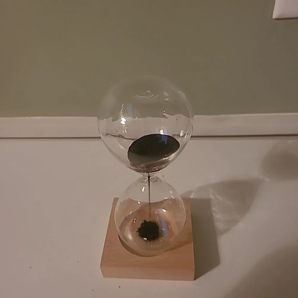 Hobby Lobby  Hour Glass - Picture 2 of 6